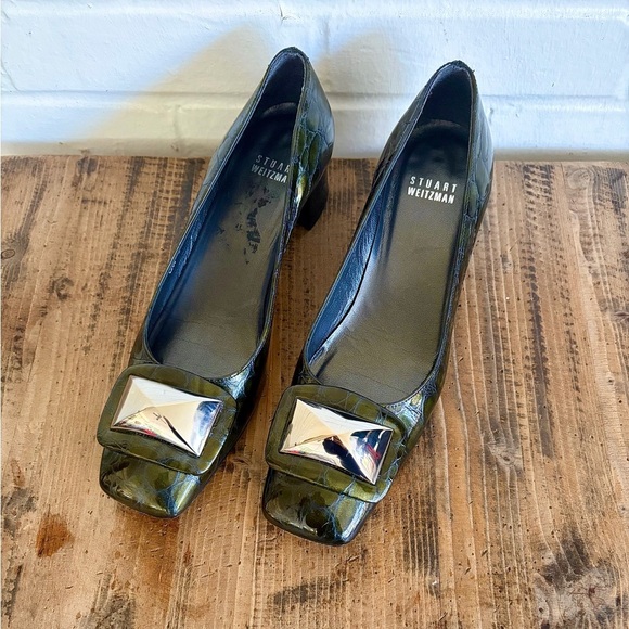 Stuart Weitzman Green Crocodile Mini Block Heels w/ Gold Accent, SZ 6.5N EUC! - Picture 6 of 9